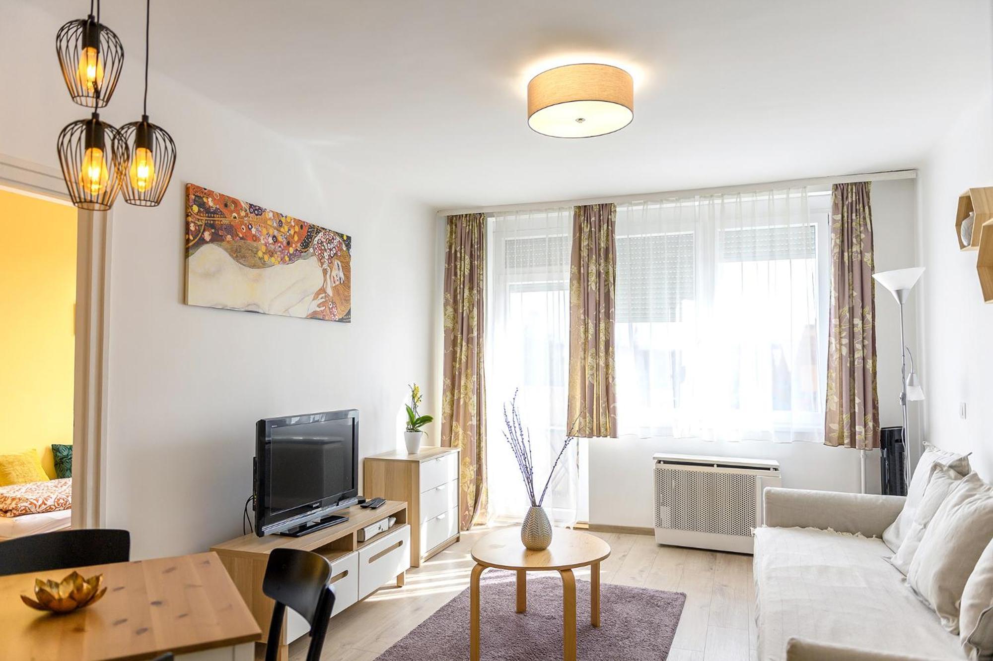 Market Apartman Шопрон Экстерьер фото